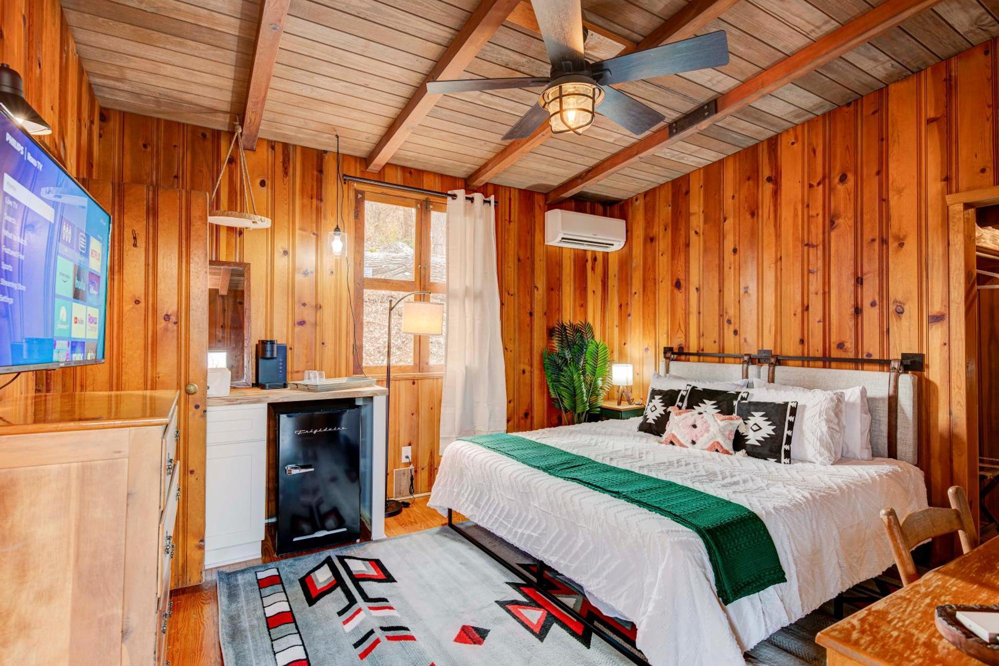 The Furry Lodge Double Ste 2&3 Waynesville Luaran gambar