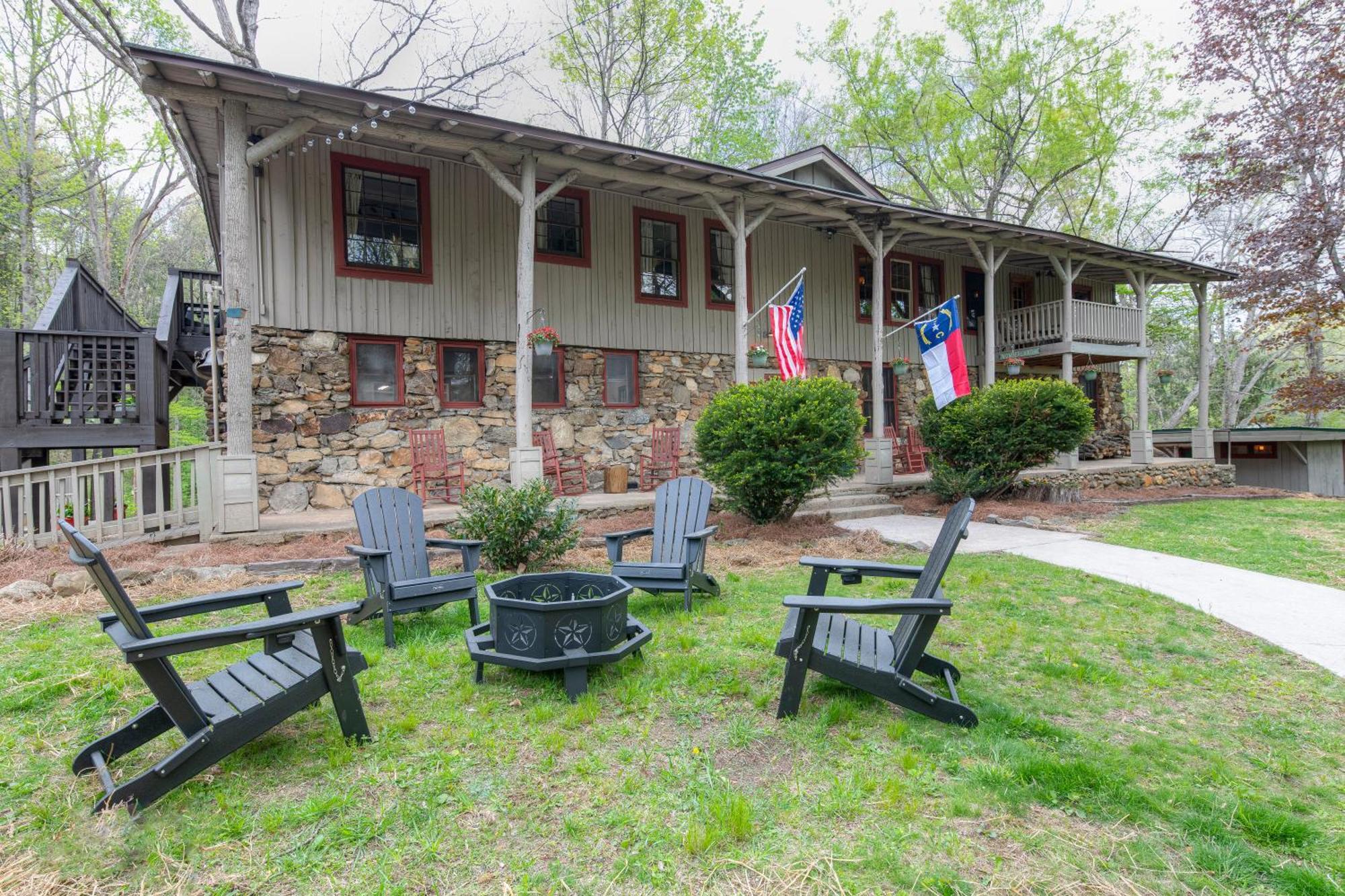 The Furry Lodge Double Ste 2&3 Waynesville Luaran gambar